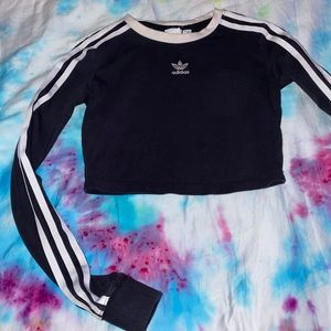 adidas cropped longsleeve🖤